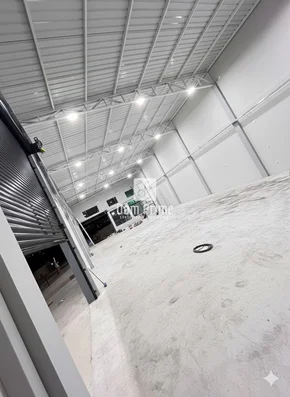 Barracão Novo 260m² Com Taxas Inclusas!