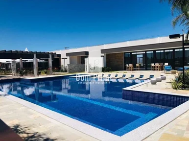 <strong>Terreno De Esquina no Condomínio La Riserva</strong>