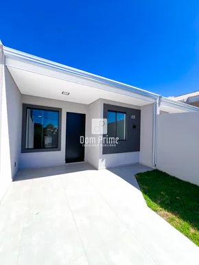 <strong>Casa com 3 quartos no Jardim Carvalho</strong>