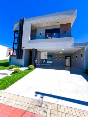 <strong>Sobrado com 4 quartos sendo 3 Suítes Condomínio La Riserva</strong>