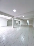 <strong>Sala Comercial em Uvaranas na Av Carlos Cavalcanti</strong>