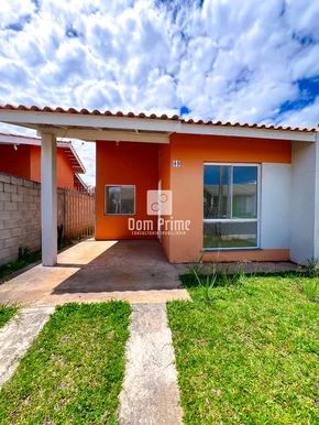 <strong>Casa com 2 quartos no Condomínio Moradas do sol</strong>