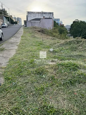 Terreno Com 376m² A Venda No Centro