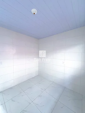 Casa Com 2 Quartos No Jardim Los Angeles Fundos