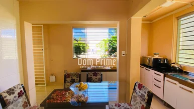 Sobrado Com 4 Quartos 3 Suites Para Locação Jardim Gianna