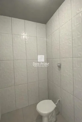 Barracão Comercial Com 100m² Para Locação Na Ronda