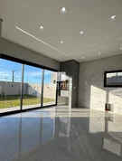 <strong>Sobrado com 4 quartos 3 Suites Condomínio Fontana Di Trevi</strong>