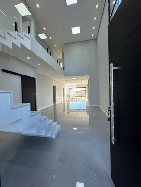 <strong>Sobrado com 4 quartos 3 Suites Condomínio Fontana Di Trevi</strong>