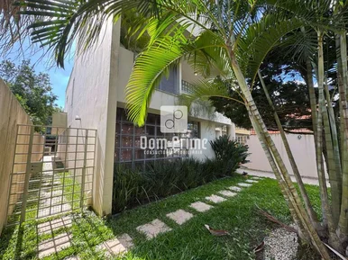 <strong>Sobrado Locação Vila Estrela</strong>