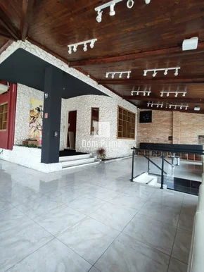 <strong>Sala comercial centro</strong>