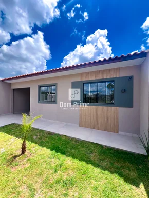 <strong>Casa com 3 quartos no Contorno</strong>
