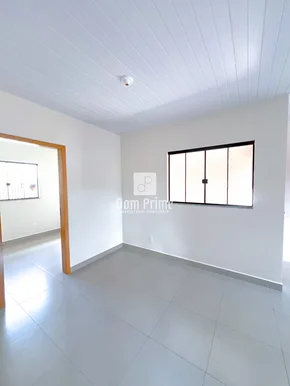 Casa Com 3 Quartos No Contorno