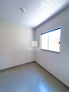 Casa Com 3 Quartos No Contorno