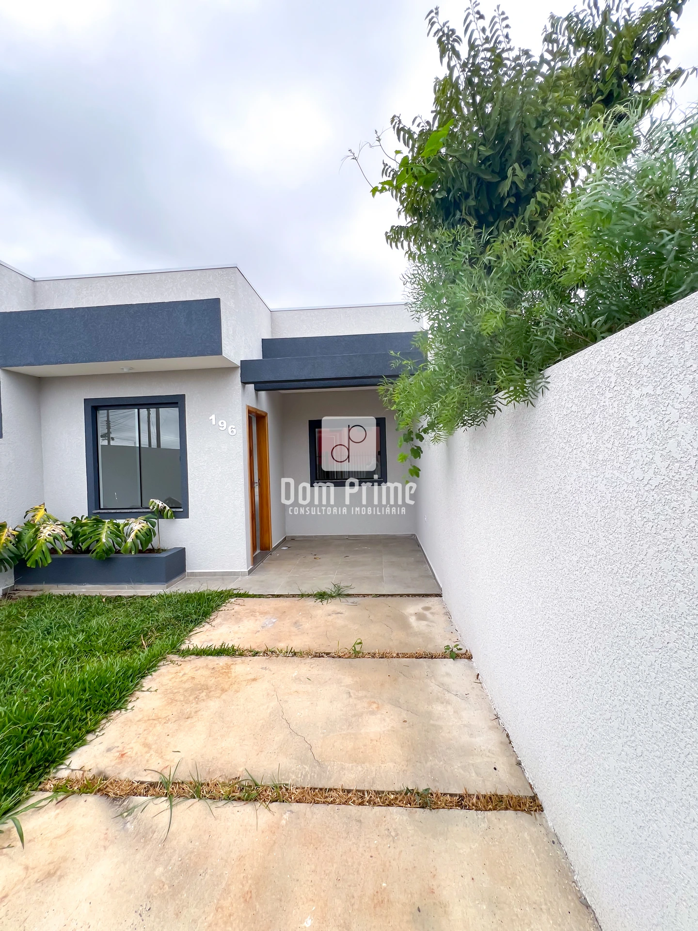 Casa Com 2 Quartos No Castanheira