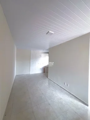 Casa De Esquina Com 2 Quartos No Parque Dos Pinheiros