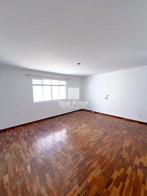 <strong>Apartamento com 2 quartos Centro</strong>