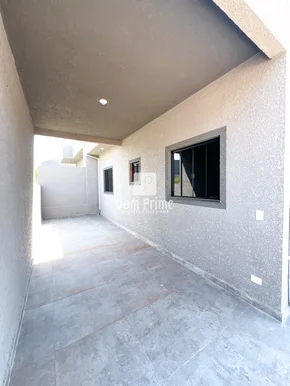 Casa De Esquina Com 3 Quartos 1 Suíte Em Uvaranas
