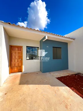 <strong>Casa com 2 quartos com Edicula no Terraliz</strong>