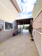 <strong>Sobrado com 3 quartos 1 Suíte Jardim Carvalho.</strong>