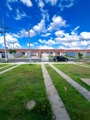 Casa Com 2 Quartos No Cara Cara