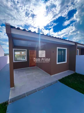 <strong>Casa com 2 quartos no Lagoa Dourada</strong>