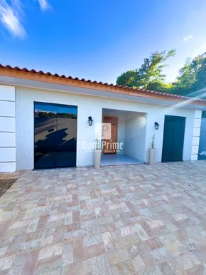 <strong>Casa com 3 quartos no Nova Rússia</strong>