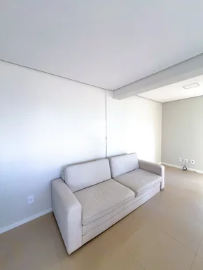 <strong>Apartamento para Locação no Centro com 2 quartos 1 Suite</strong>
