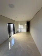 <strong>Casa com 2 quartos no Jardim Cachoeira</strong>