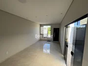 <strong>Casa com 2 quartos no Jardim Cachoeira</strong>