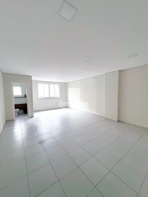 Sala Comercial Para Locação No Centro