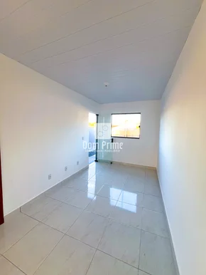 Casa Com 2 Quartos Em Uvaranas