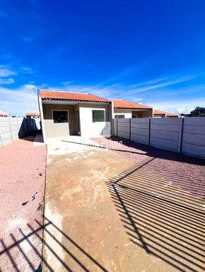 <strong>Casa com 2 quartos no Neves Parque Royal</strong>