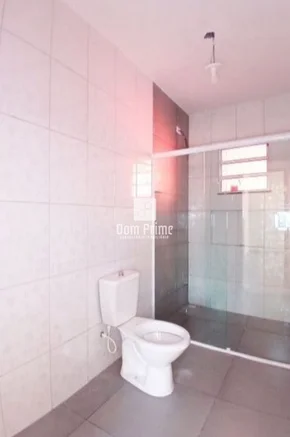 Casa Com 2 Quartos Para Locação No Ronda