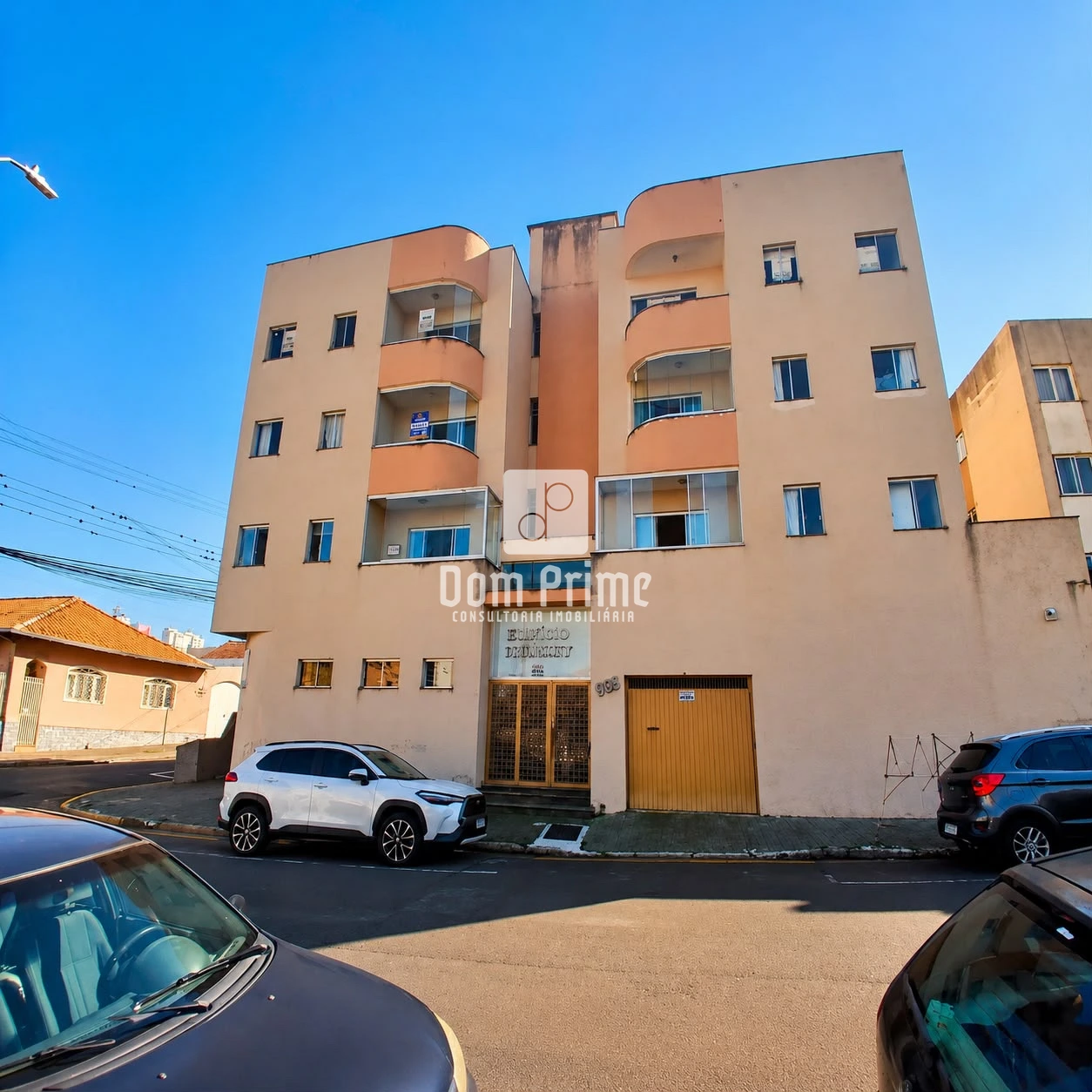 Apartamento Com 2 Quartos Para Locação No Centro