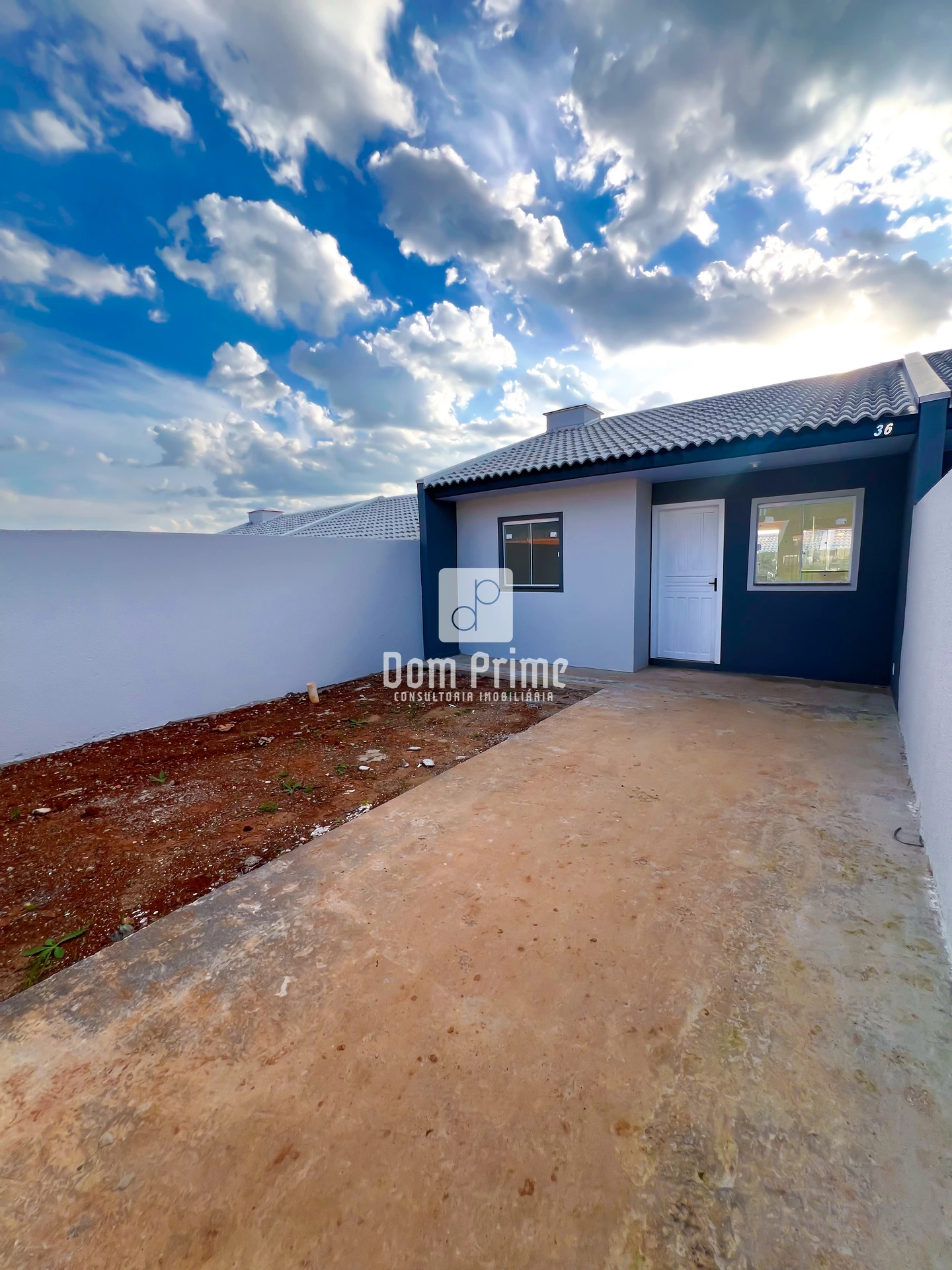 Casa Com 2 Quartos No Parque Ville