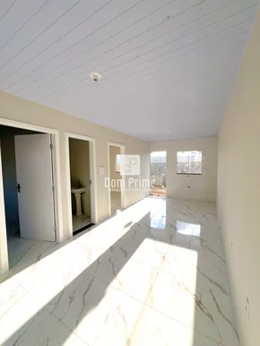 Casa Com 2 Quartos No Parque Ville