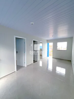 Casa Com 2 Quartos No Gsp