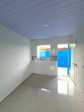 Casa Com 2 Quartos No Gsp Fundos