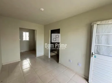 Casa Com 2 Quartos Para Locação No Neves