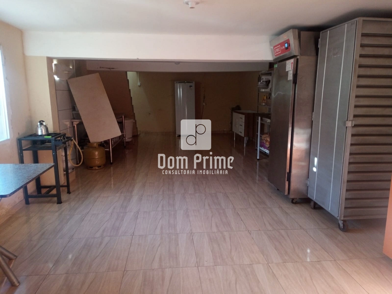 Ponto Comercial Para Locação No Contorno