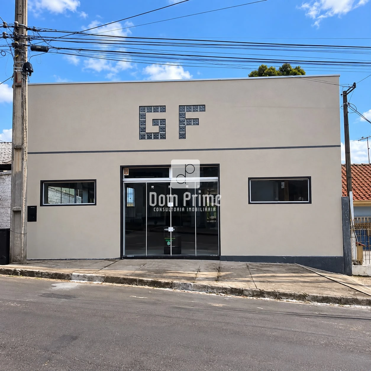 Ponto Comercial Com 200m² Para Locação Em Oficinas
