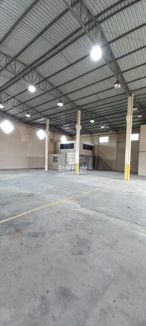Barracão 728m² Para Locação No Der