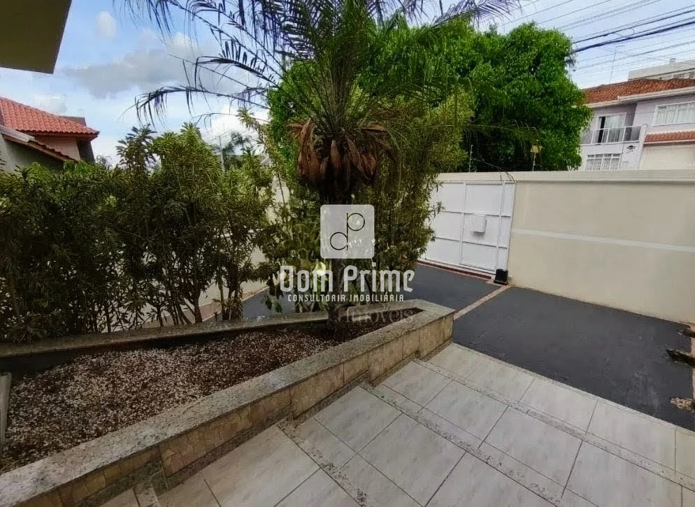 Casa para alugar em Jardim Carvalho, Ponta Grossa — Portal Chave Fácil