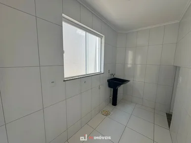 Sobrado Com 3 Dormitórios Em Uvaranas
