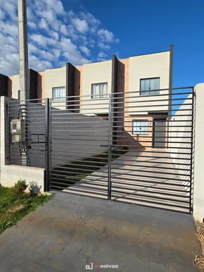 Maravilhoso Sobrado No Conj. Habitacional Nova Ponta Grossa.