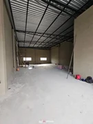 <strong>Barracão para Locação ? 270m²</strong>