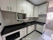 <strong>Apartamento semi mobiliado - 3 quartos / Região Central</strong>