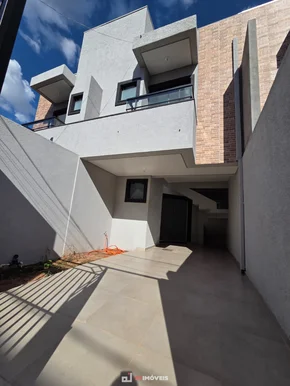 Sobrados Na Vila Estrela