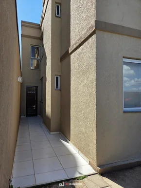 Apartamento No Jardim Carvalho Com 02 Dormtórios