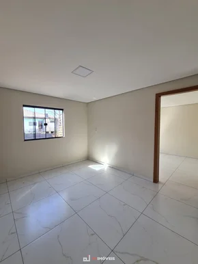 ótima Residência No Santa Paula Com 3 Quartos.